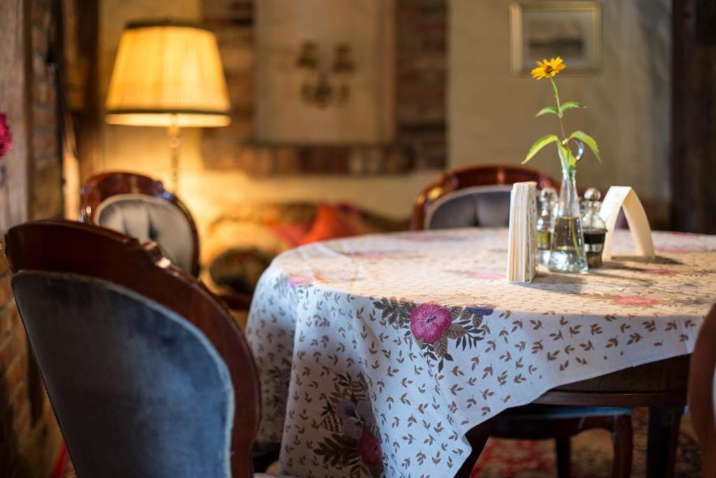 Stary Tartak Hotel Iława Kültér fotó